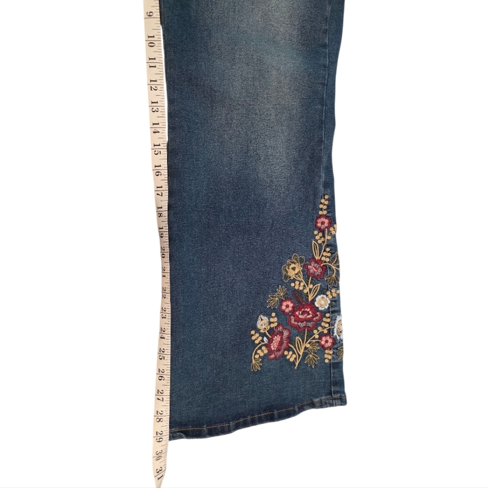 Oak & Vine Flare Wide Leg High Rise Stretch Embroidered Blue Jeans Plus Size 20 - Picture 5 of 12